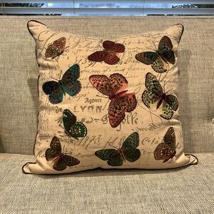 Pier 1 decorative throw pillow